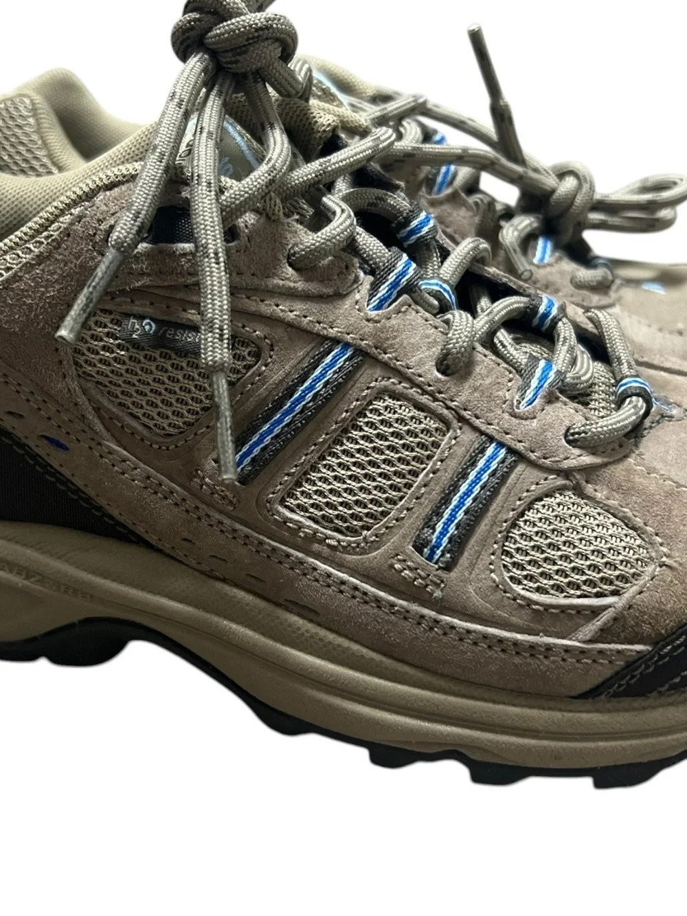 New Balance 646 Hiking Trail Walking Shoes Womens Size 9 Beige Blue Suede Mesh